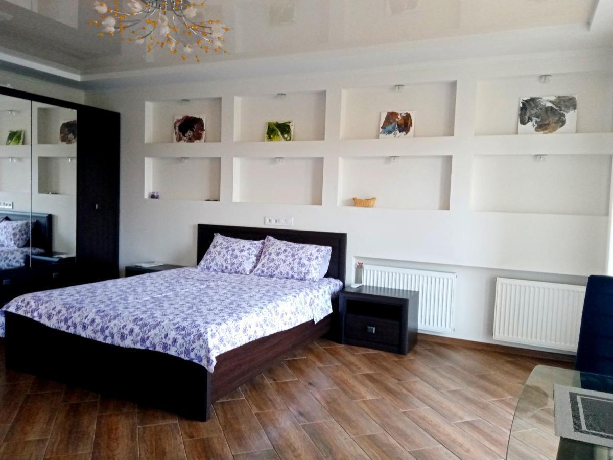 צ'רקסי 1-Room Studio Center מראה חיצוני תמונה